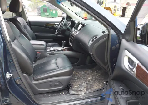 2014 Nissan Pathfinder Sl z USA, uszkodzony, nr VIN 5N1AR2MM1EC684741